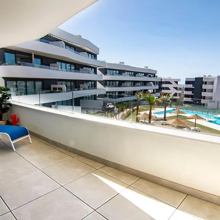 Mara's Higueron West - Suncoast Comfort フエンヒロラ